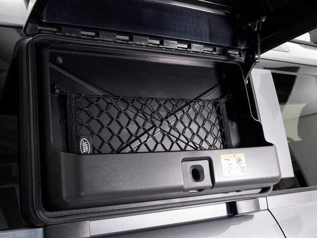 Used 2020 Land Rover Defender 110 S image 34