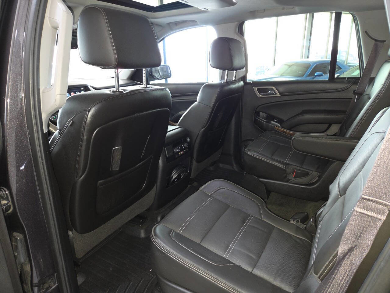 Used 2016 GMC Yukon Denali w/ Open Road Package AWD/4WD image 21