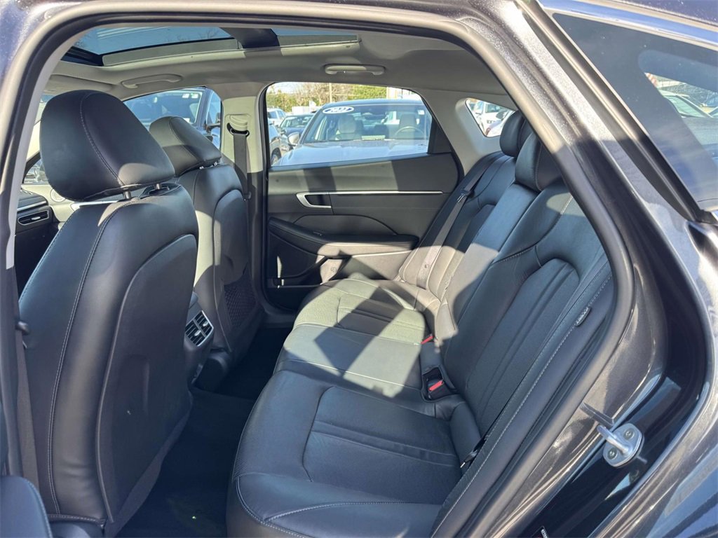 Used 2020 Hyundai Sonata Limited image 10