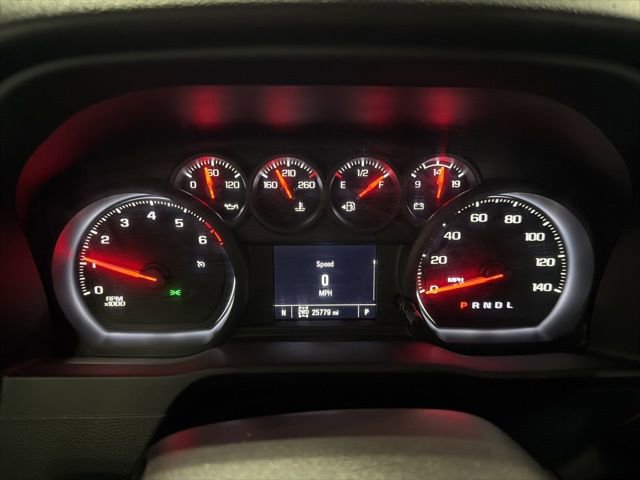 Used 2022 Chevrolet Silverado 2500 Custom w/ Custom Value Package AWD/4WD image 14