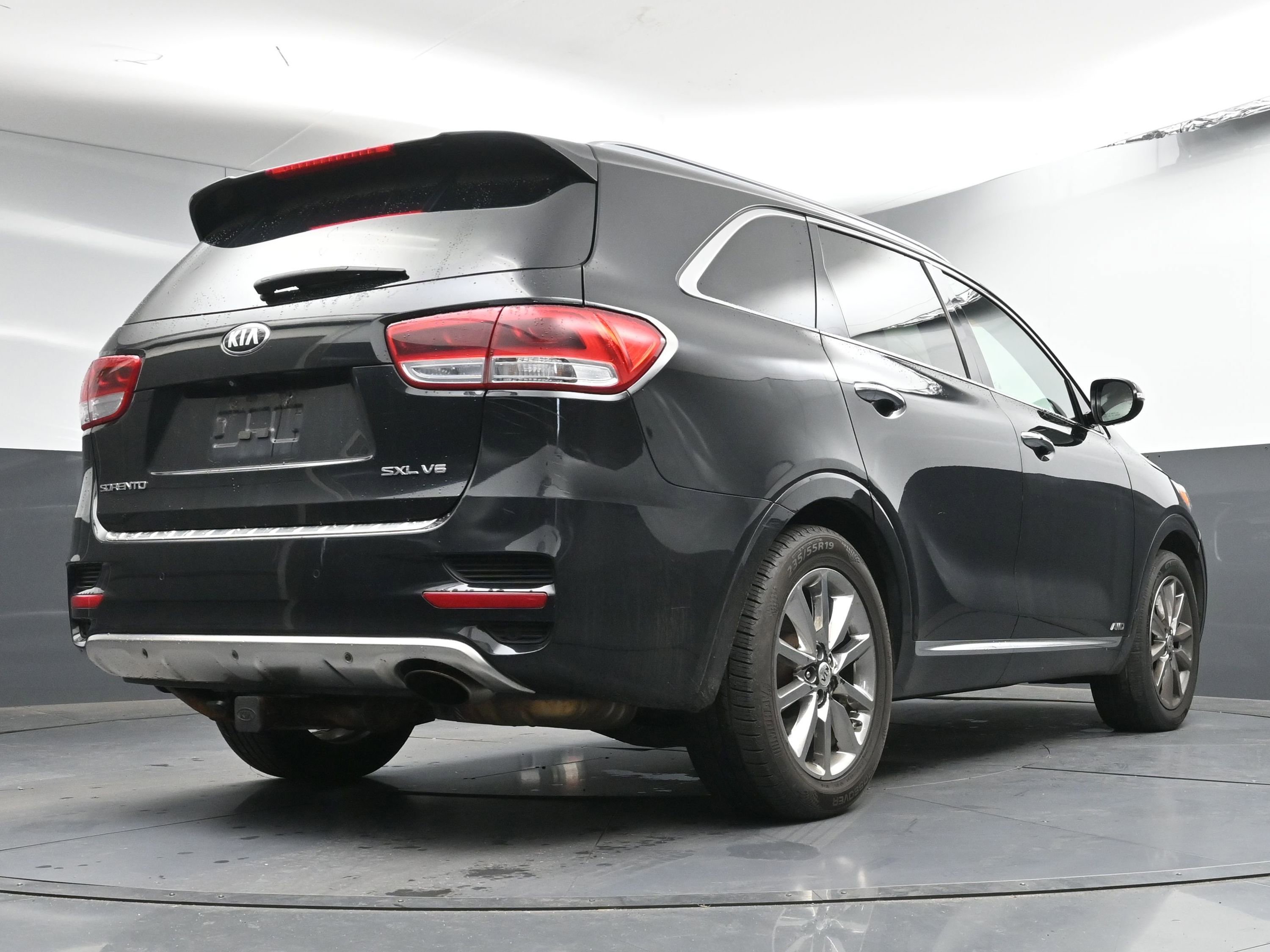 Used 2016 Kia Sorento SX image 26