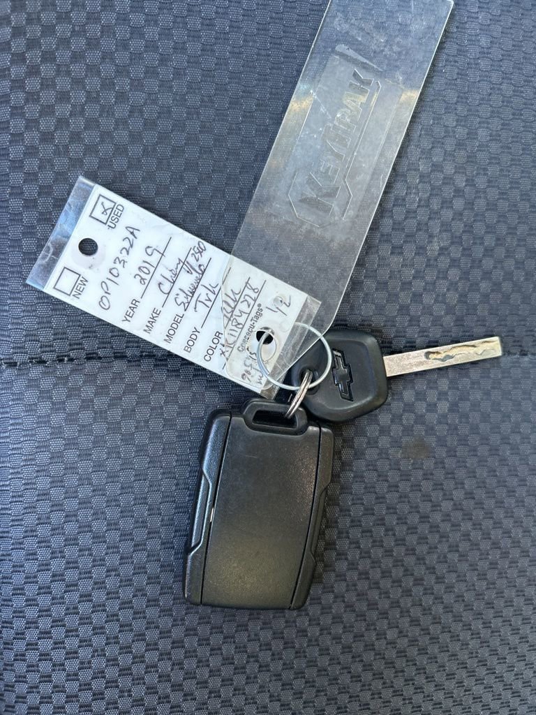 Used 2019 Chevrolet Silverado 2500 LT image 22