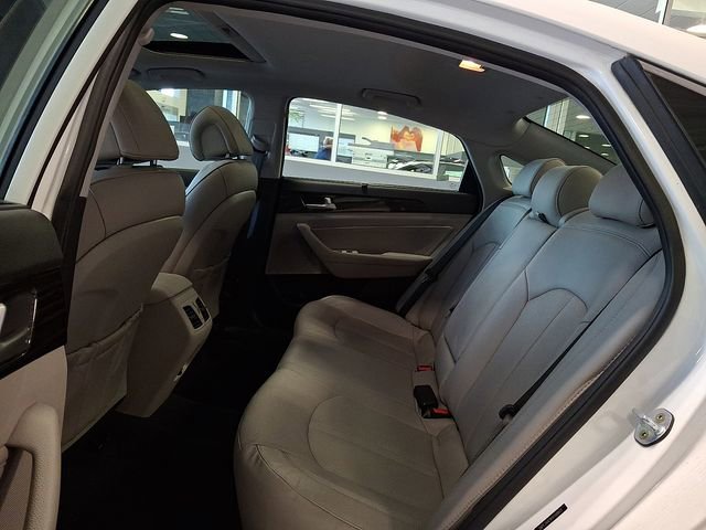 Used 2017 Hyundai Sonata Limited w/ Tech Package 03 FWD image 9