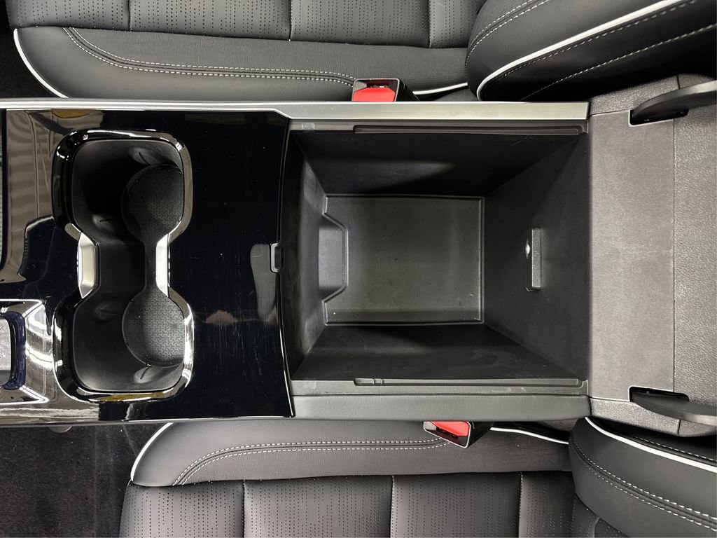 Certified 2025 Buick Enclave Sport Touring w/ Power Package image 24