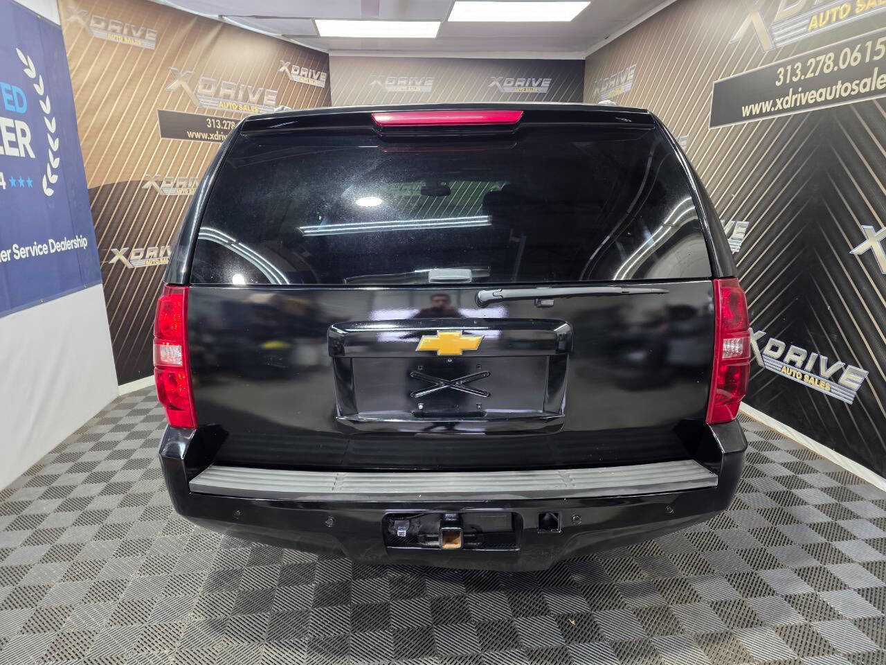 Used 2014 Chevrolet Suburban LT image 14