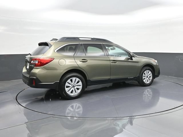 Used 2018 Subaru Outback 2.5i Premium AWD/4WD image 15