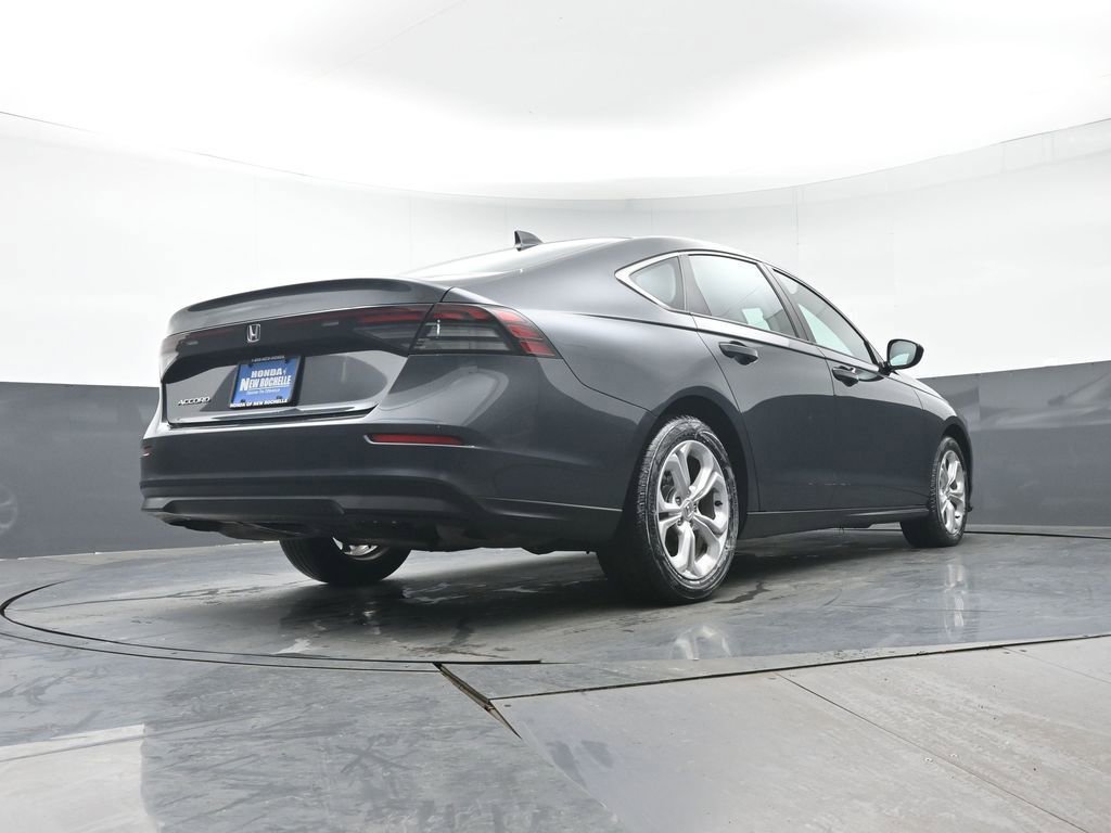 Certified 2024 Honda Accord LX image 32