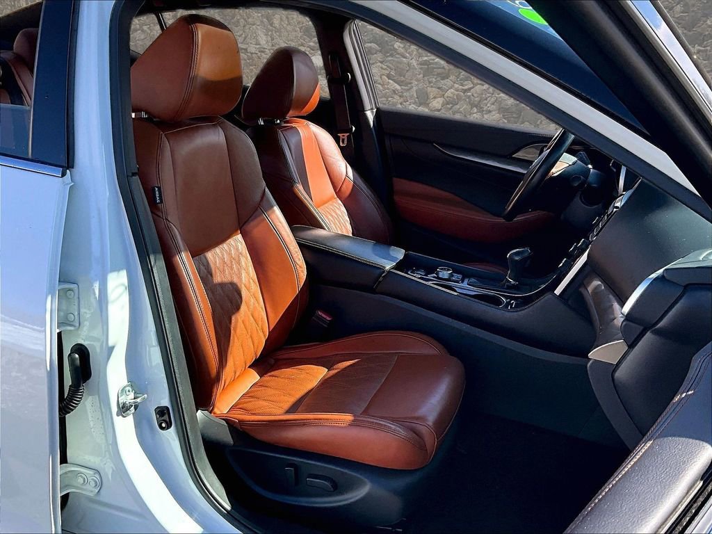 Used 2020 Nissan Maxima Platinum w/ Reserve Package FWD image 7