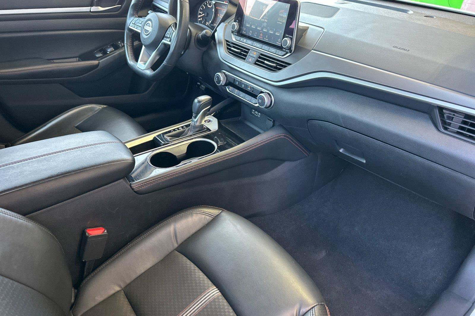 Certified 2024 Nissan Altima 2.5 SR FWD image 15