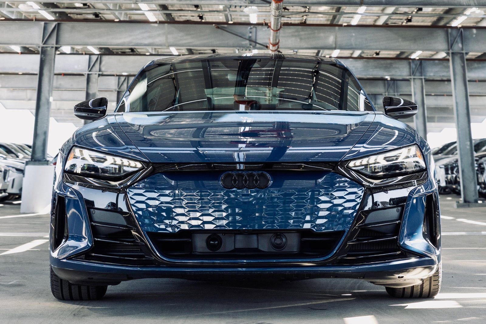 Used 2024 Audi e-tron GT Premium Plus image 3