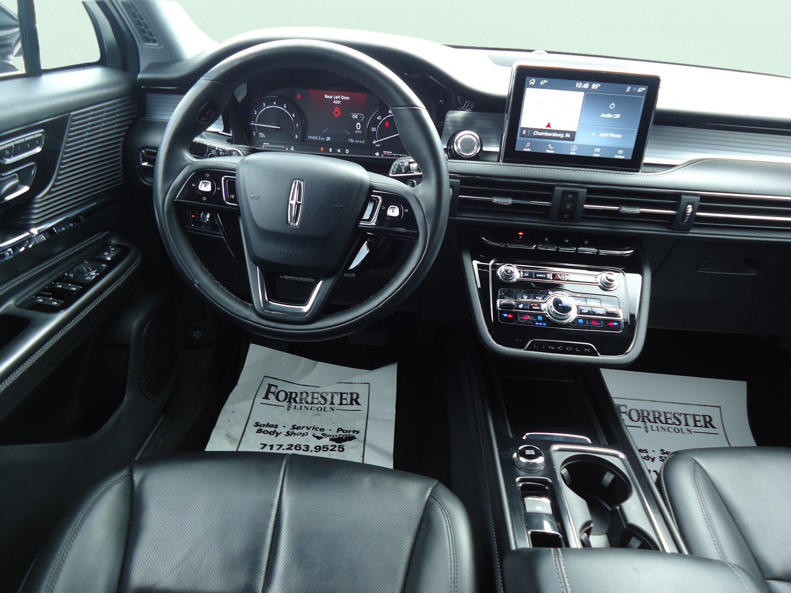 Used 2022 Lincoln Corsair AWD w/ Equipment Group 101A image 10