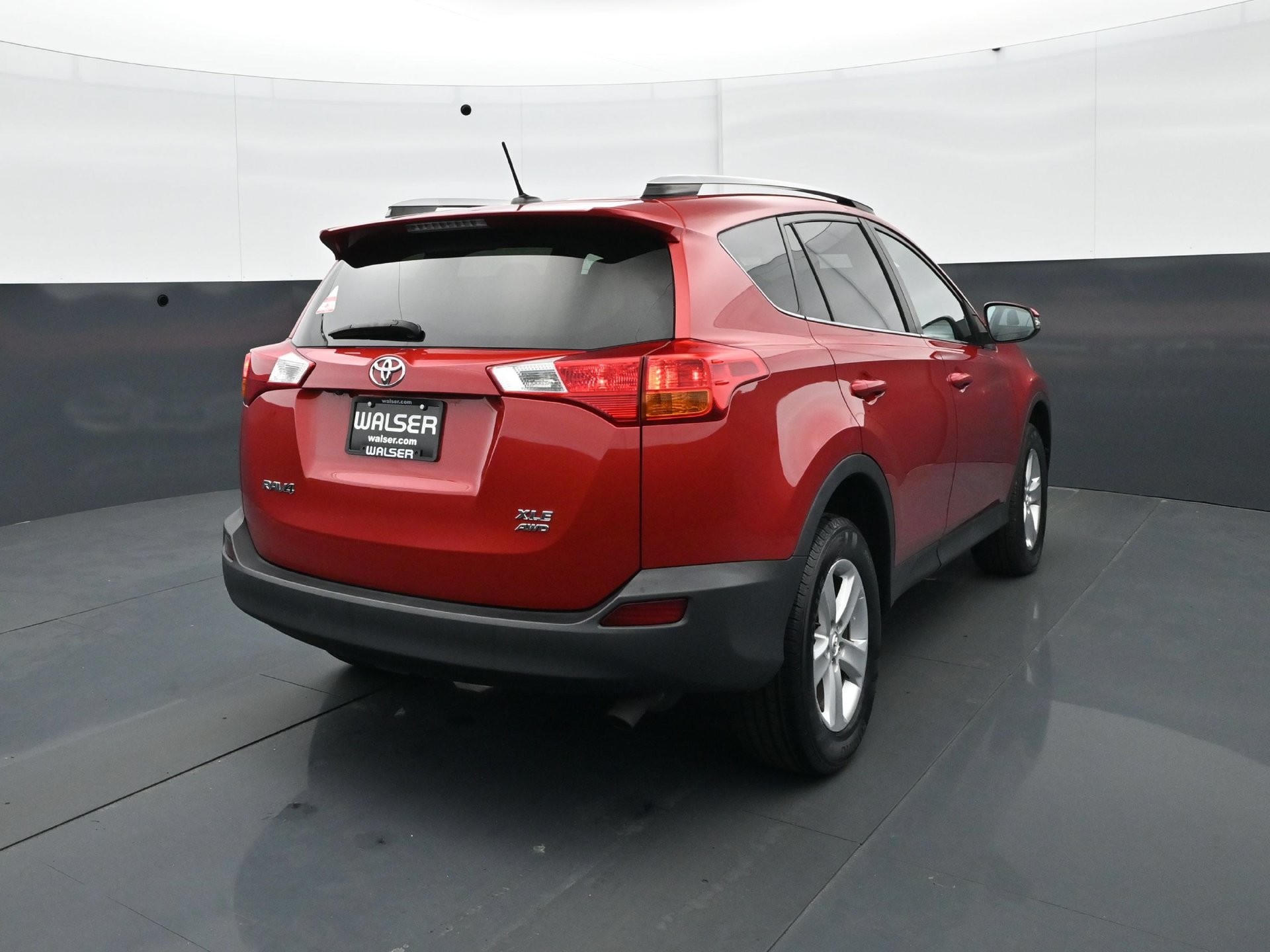 Used 2014 Toyota RAV4 XLE AWD/4WD image 6