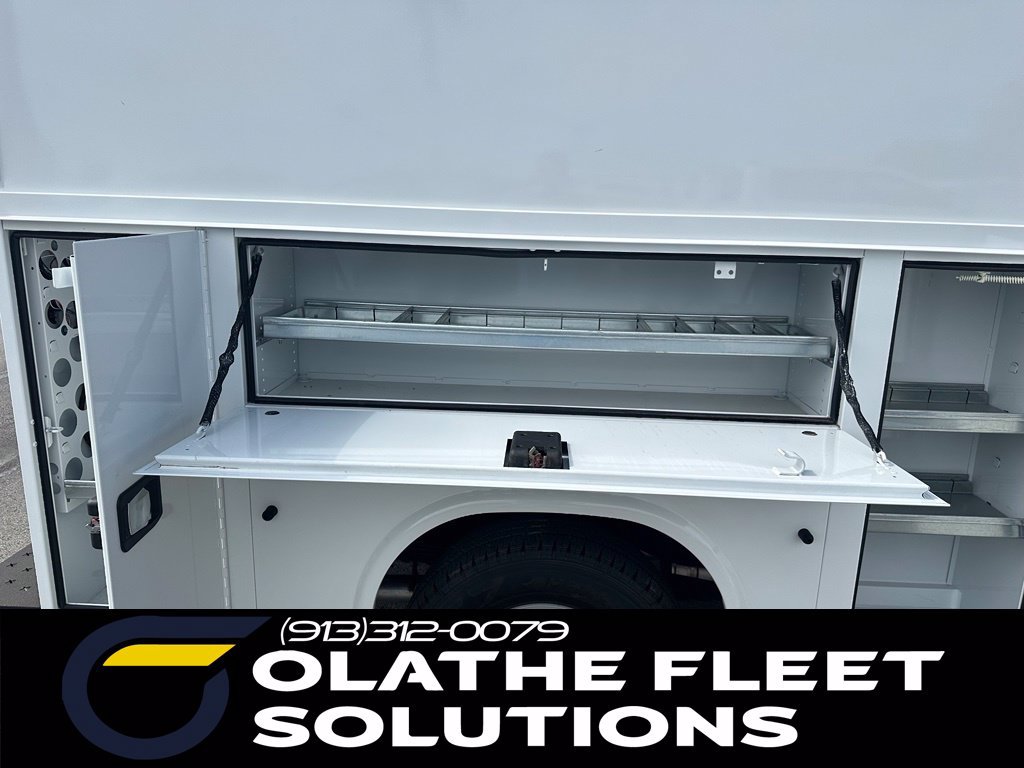 New 2025 Ford E-350 and Econoline 350 Super Duty w/ Power Equipment Group RWD image 11