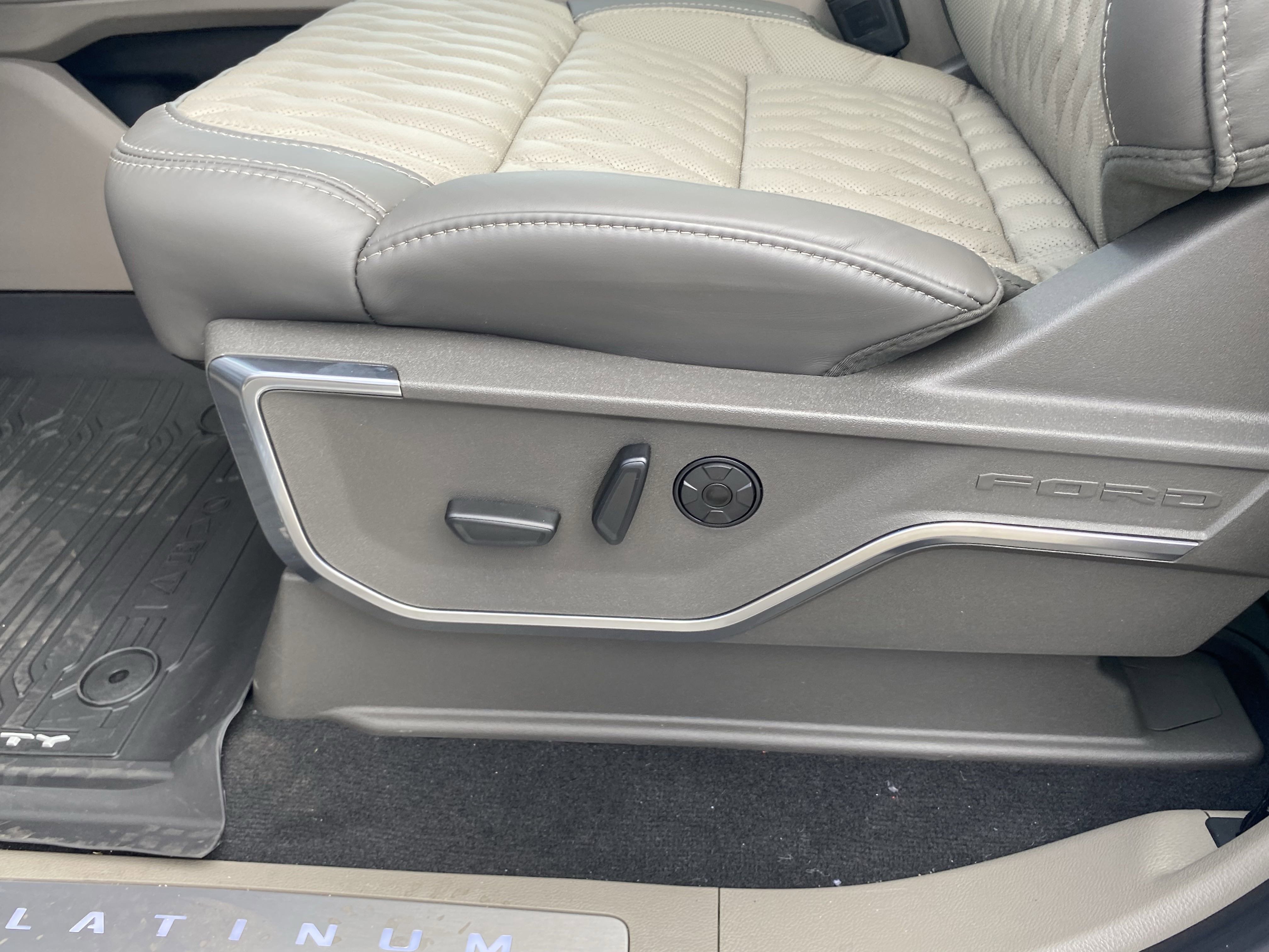 New 2025 Ford F350 Platinum w/ Platinum Plus Package image 14