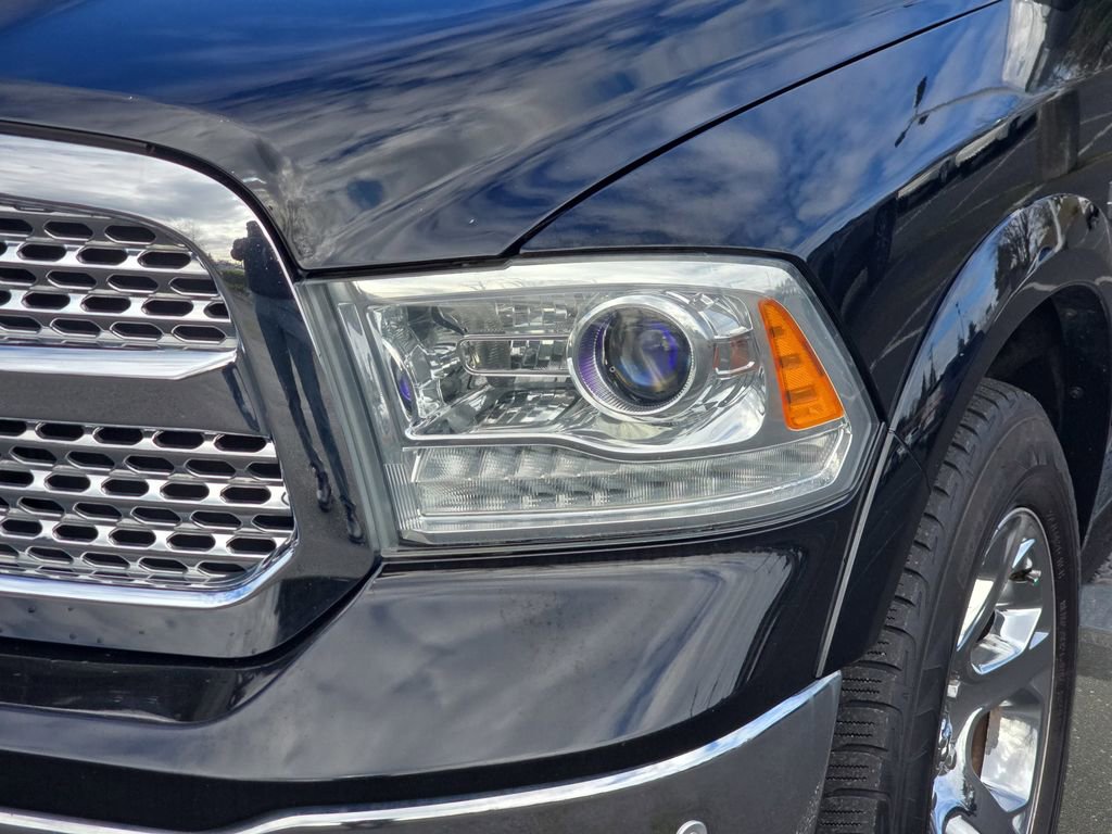 Used 2014 RAM 1500 Laramie w/ Convenience Group image 30