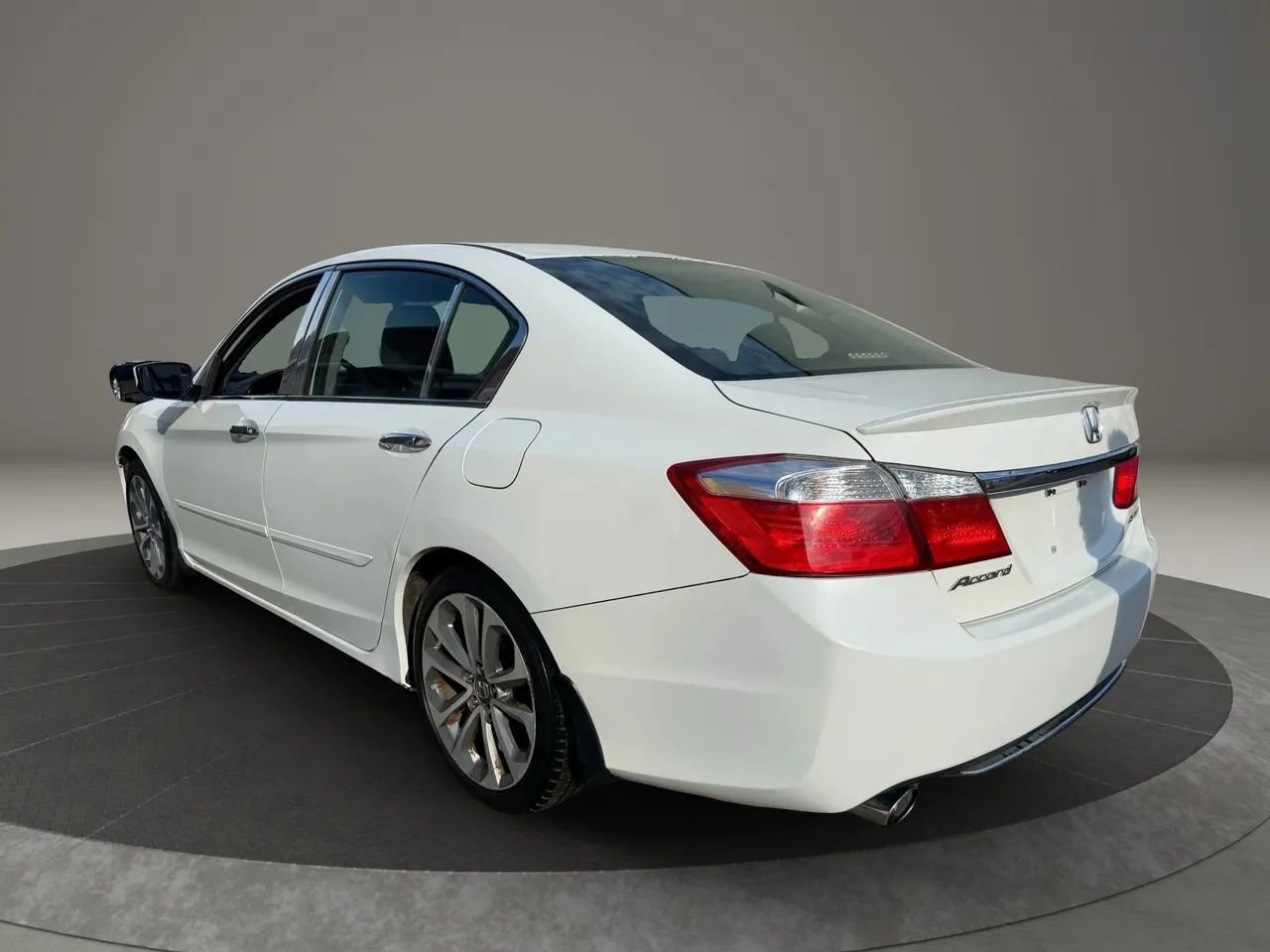 Used 2013 Honda Accord Sport image 7