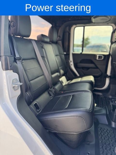 Used 2021 Jeep Gladiator Overland w/ LED Lighting Group AWD/4WD image 27