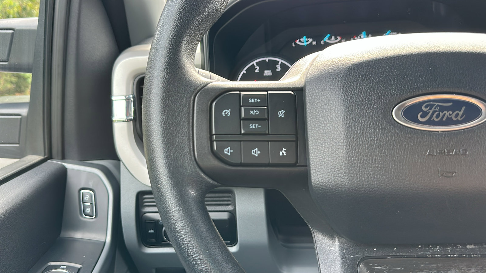 Used 2024 Ford F250 XLT image 16