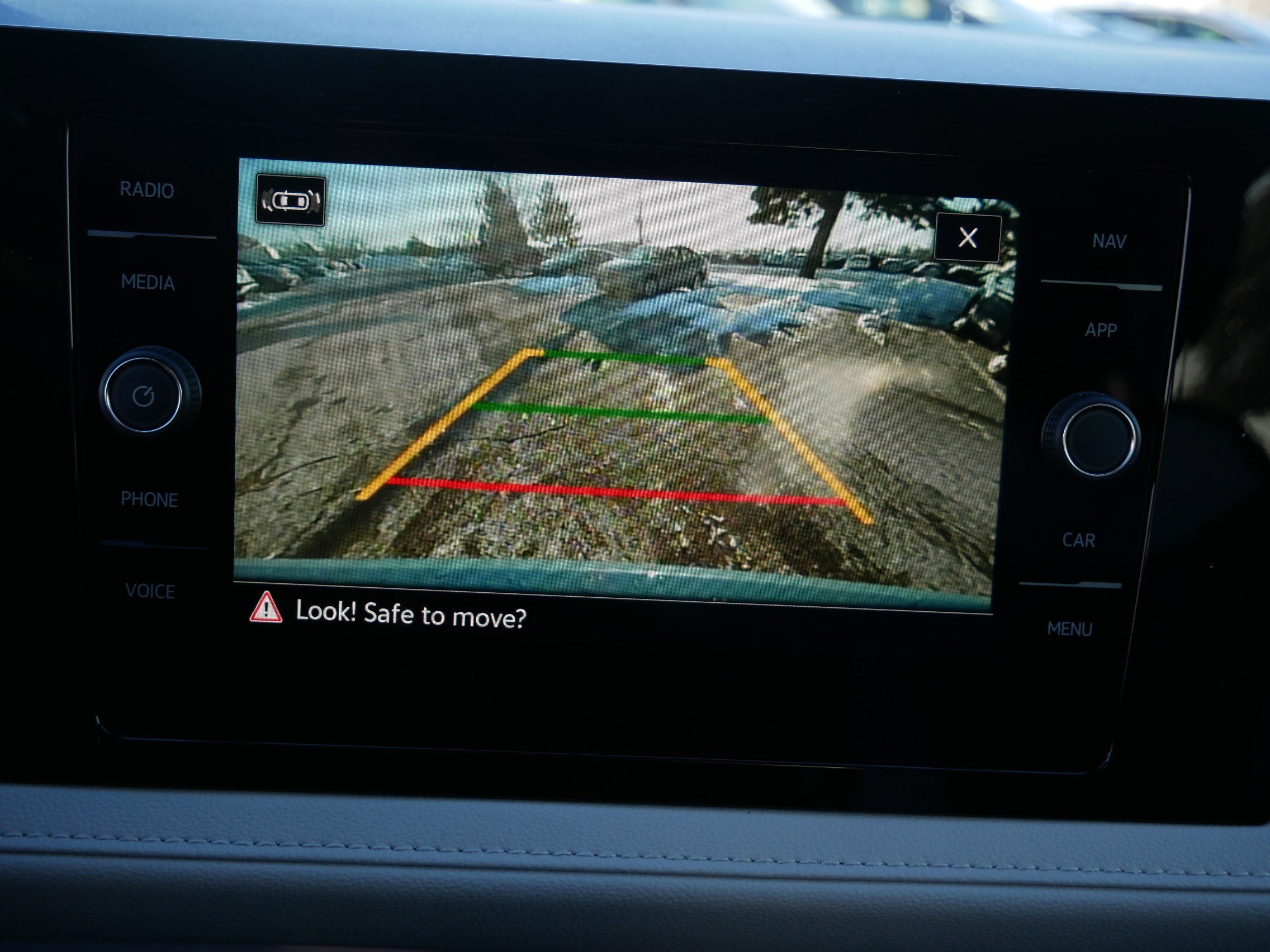 New 2026 Volkswagen Taos SEL image 10