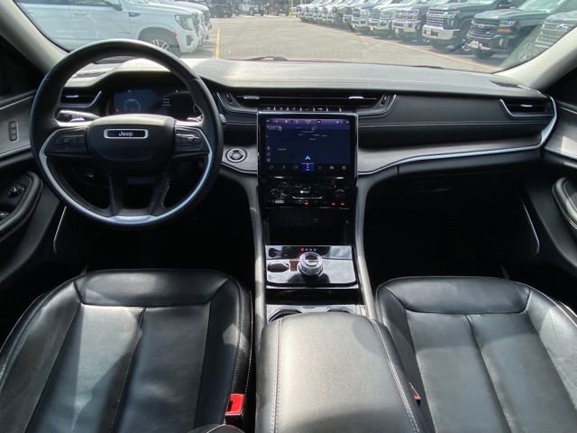 Used 2022 Jeep Grand Cherokee Limited image 26