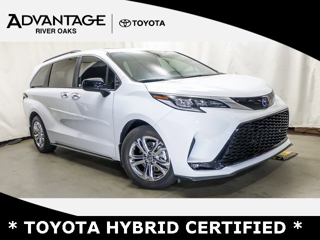 Certified 2023 Toyota Sienna XSE