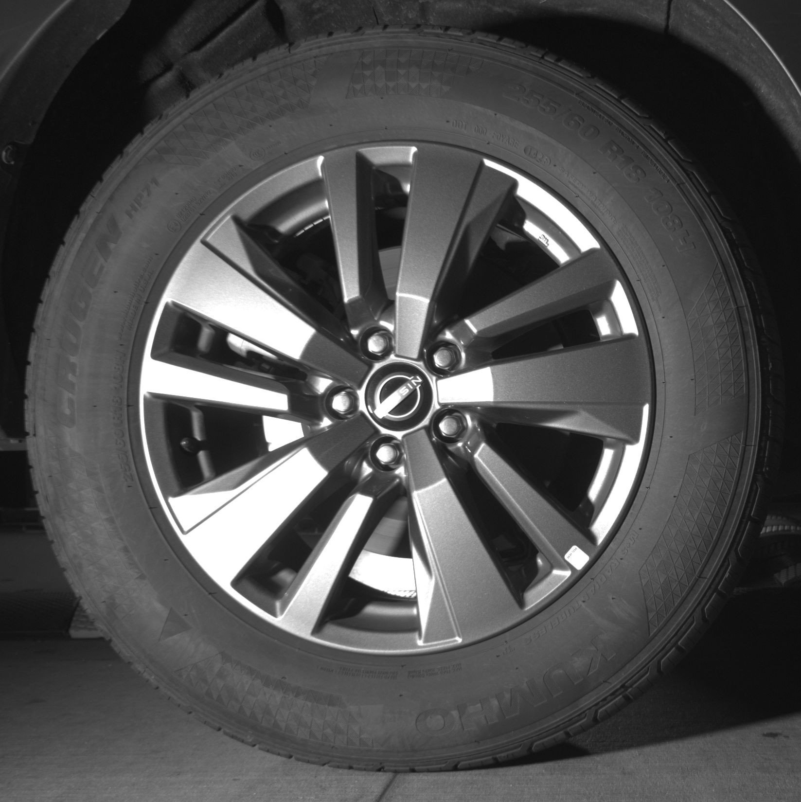 Used 2025 Nissan Pathfinder SV image 15