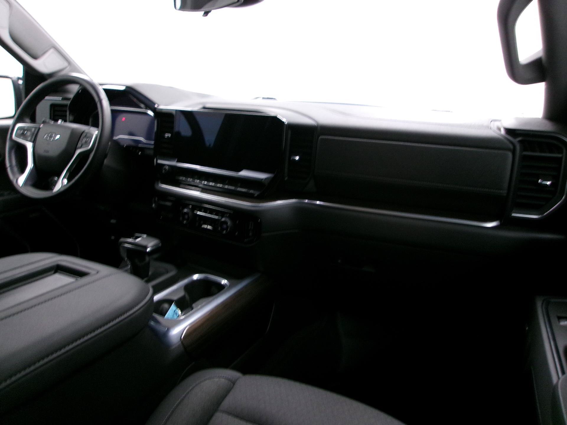Used 2022 Chevrolet Silverado 1500 RST w/ All Star Edition Plus AWD/4WD image 3