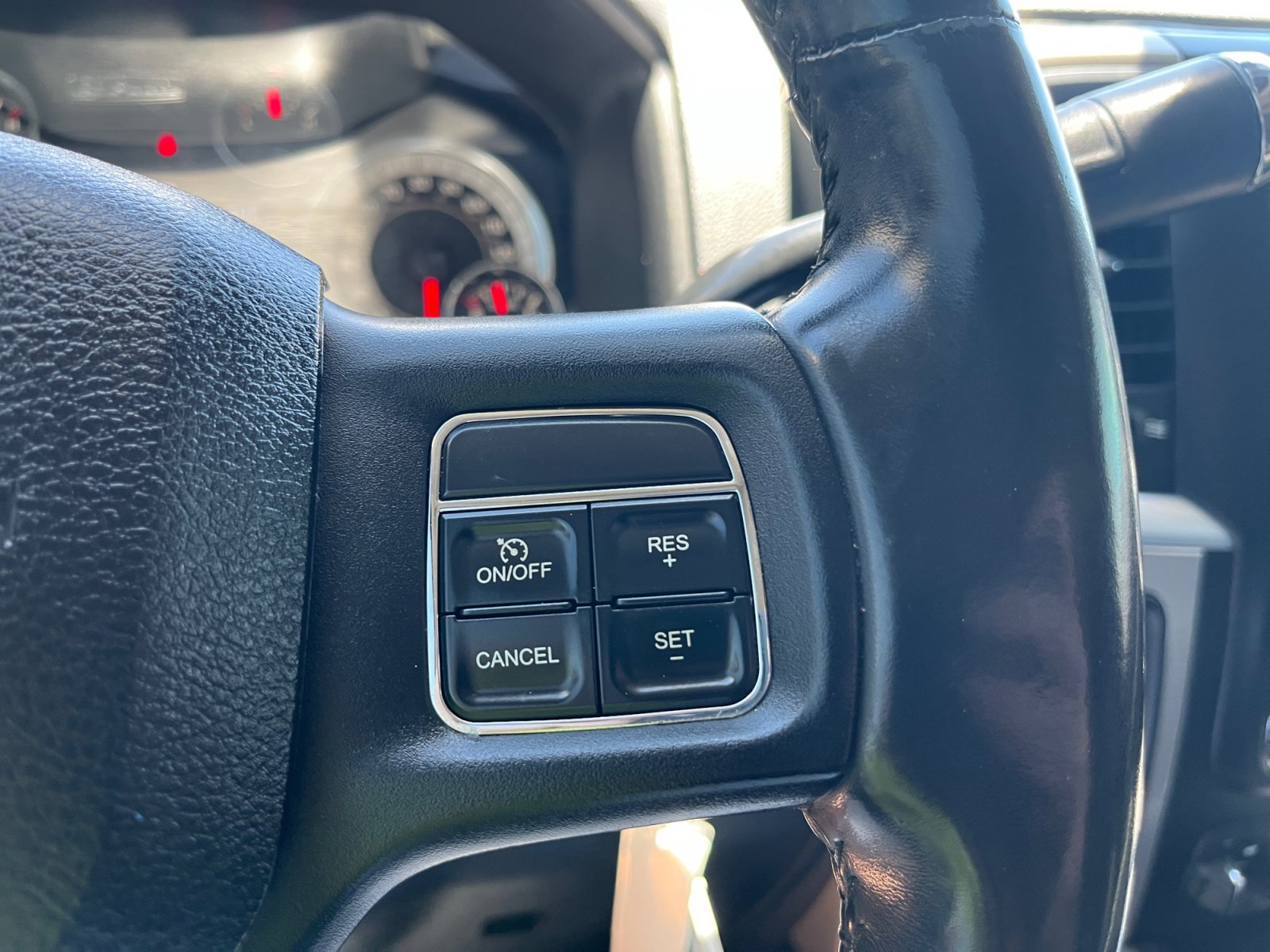 Used 2014 RAM 2500 Big Horn AWD/4WD image 20