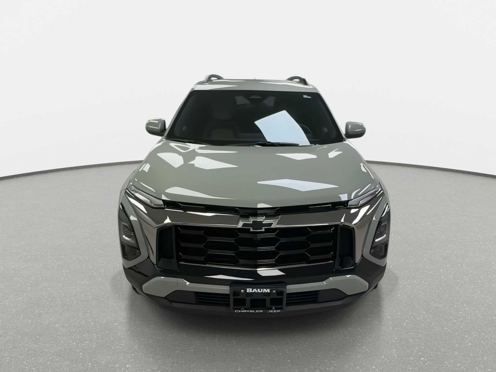 Used 2025 Chevrolet Equinox ACTIV AWD/4WD image 3