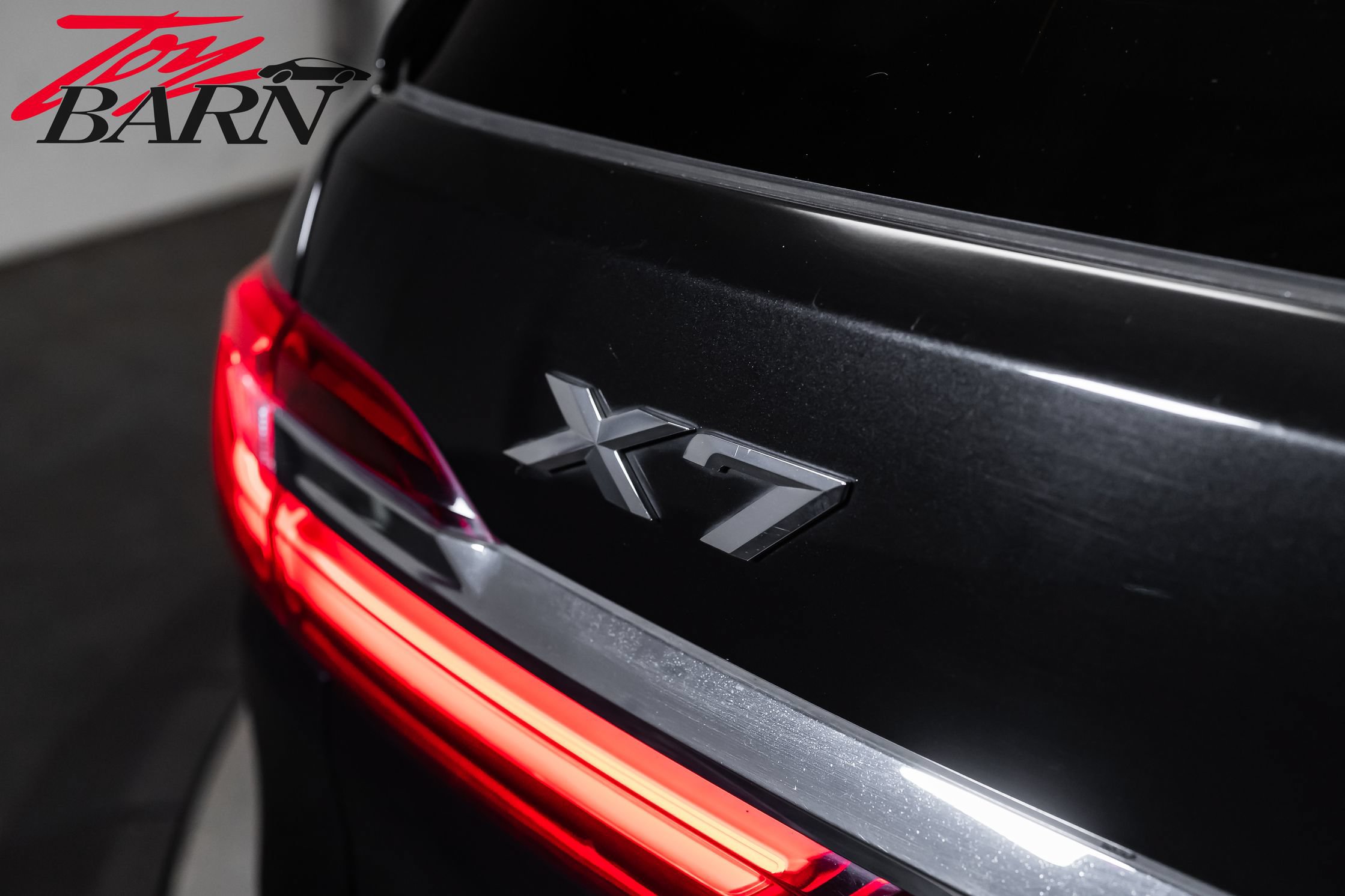 Used 2022 BMW X7 xDrive40i w/ Premium Package AWD/4WD image 12