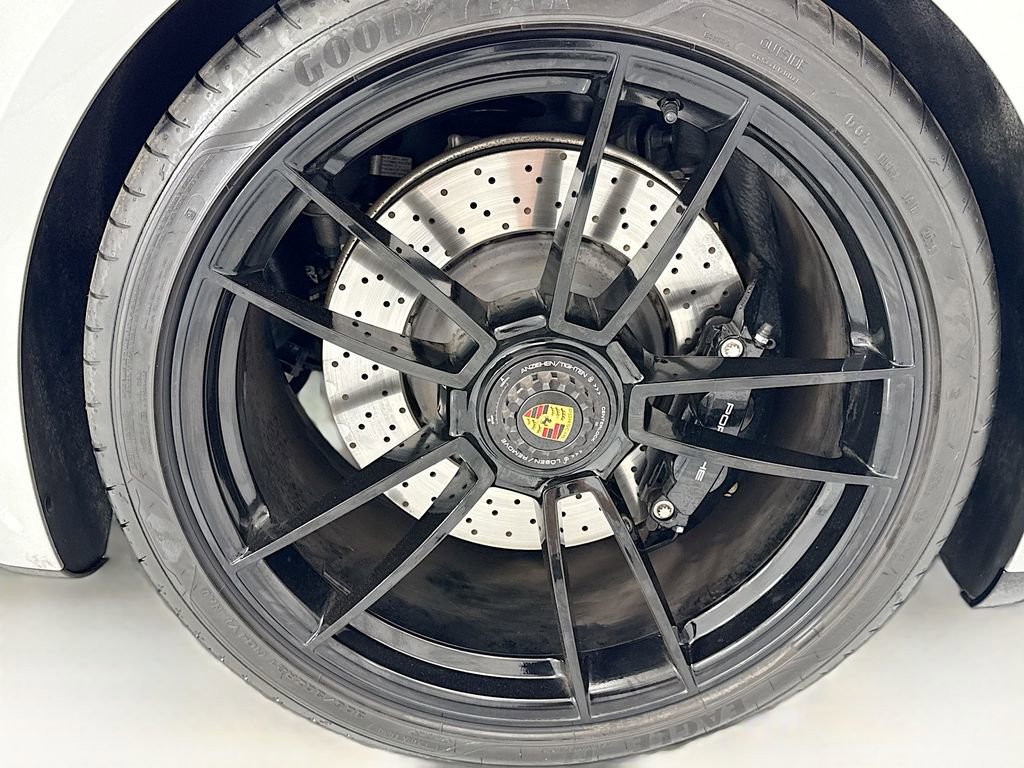 Used 2022 Porsche 911 Carrera S RWD image 29