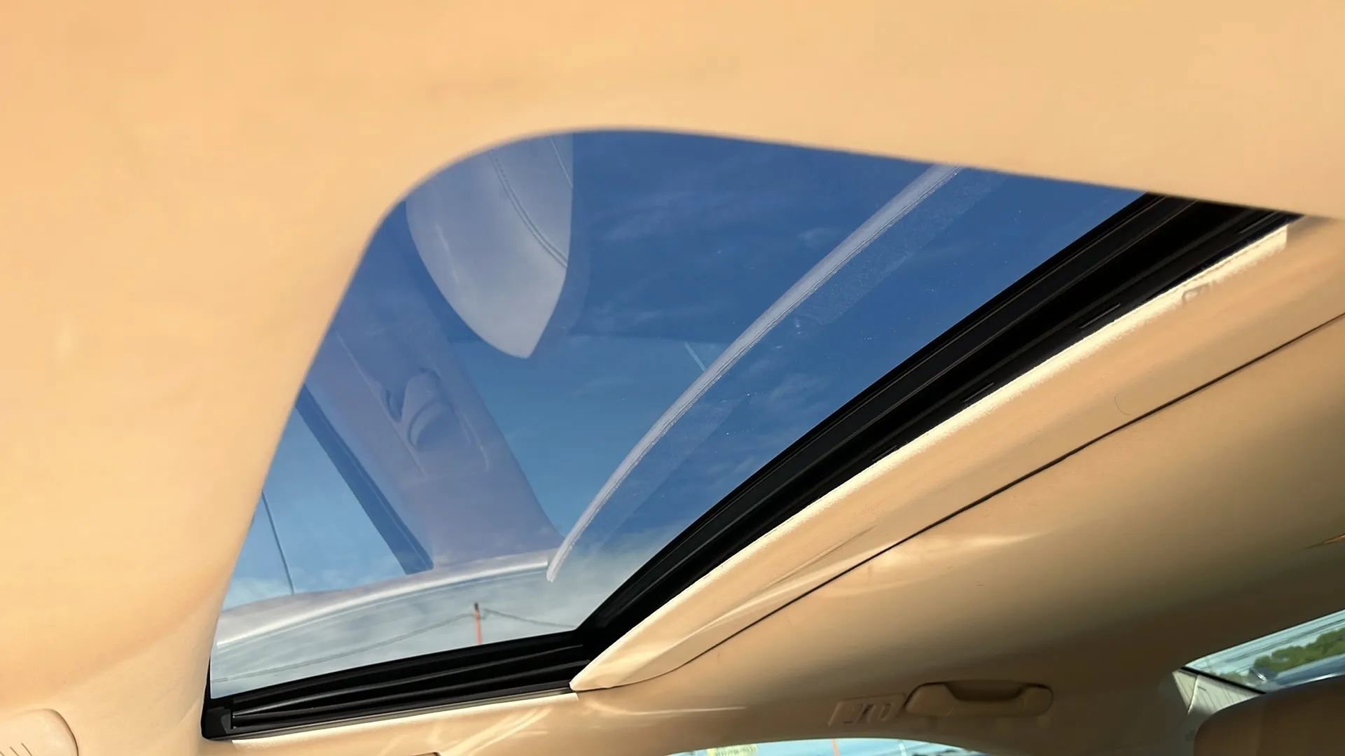 Used 2010 Lexus ES 350 image 16