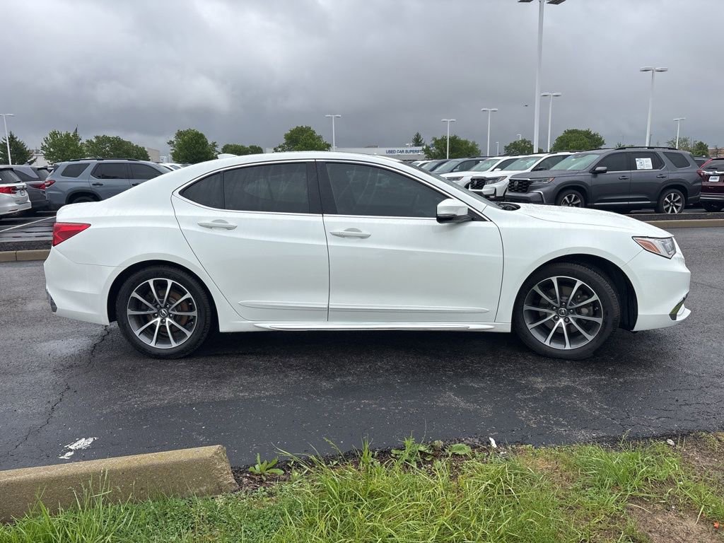 Used 2018 Acura TLX V6 SH-AWD w/ Technology Pkg image 10
