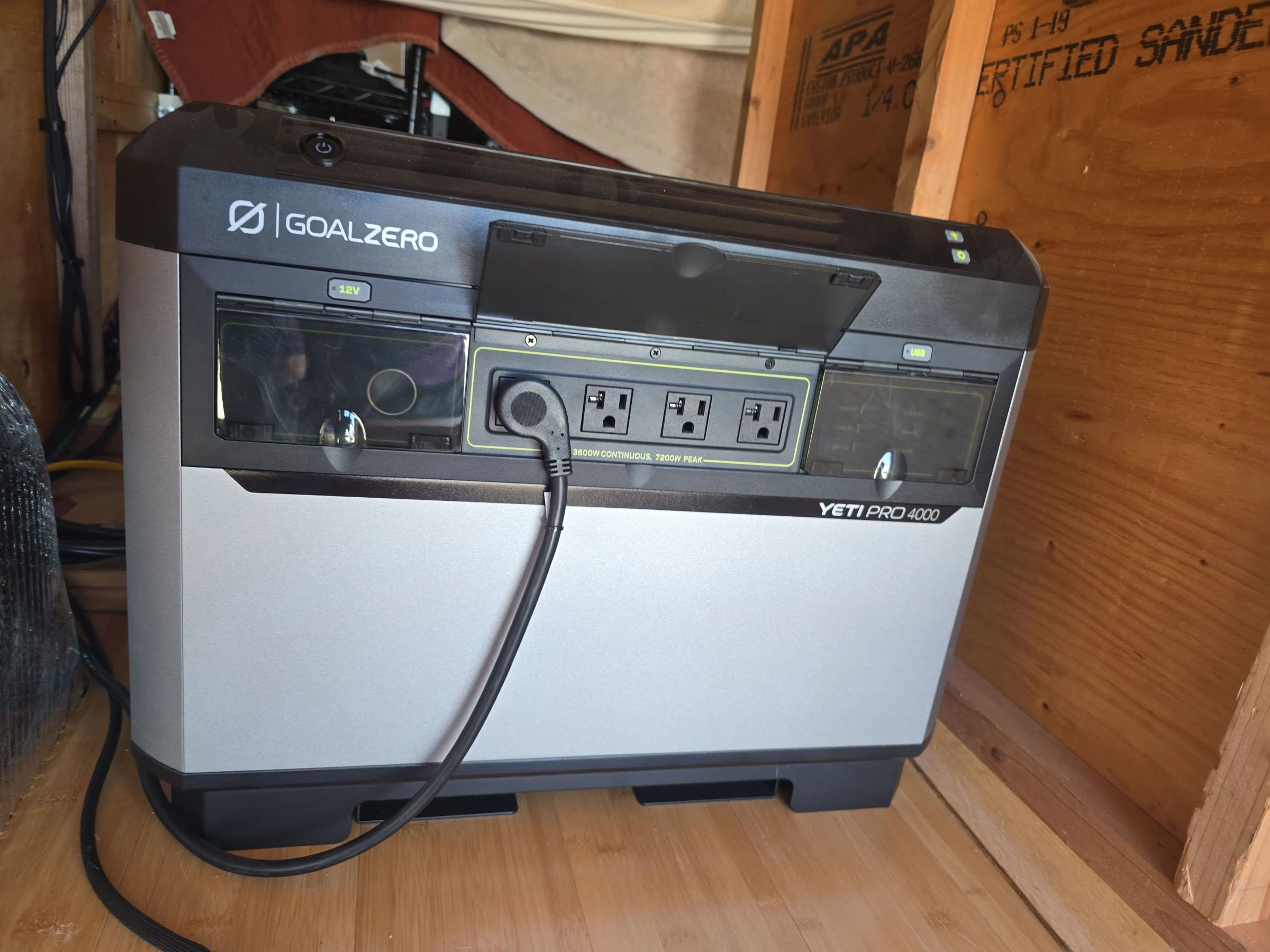 Used 2020 RAM ProMaster 2500 FWD image 9