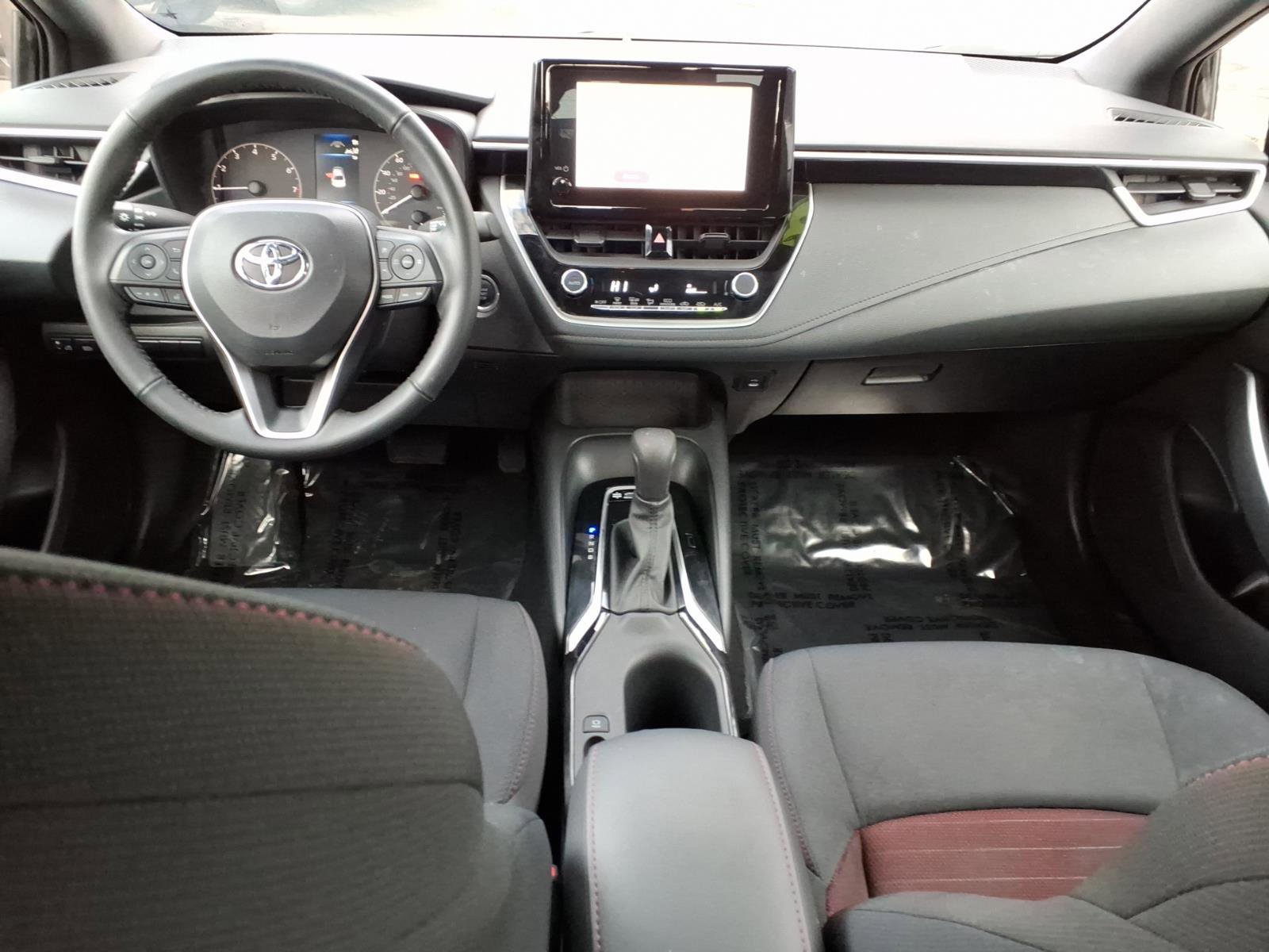 Certified 2023 Toyota Corolla SE w/ SE Premium Package image 9