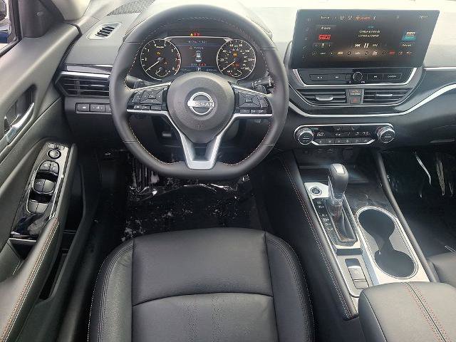 Certified 2025 Nissan Altima 2.5 SR w/ SR Premium Package image 13