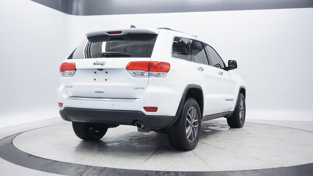 Certified 2019 Jeep Grand Cherokee Limited w/ Luxury Group II image 10