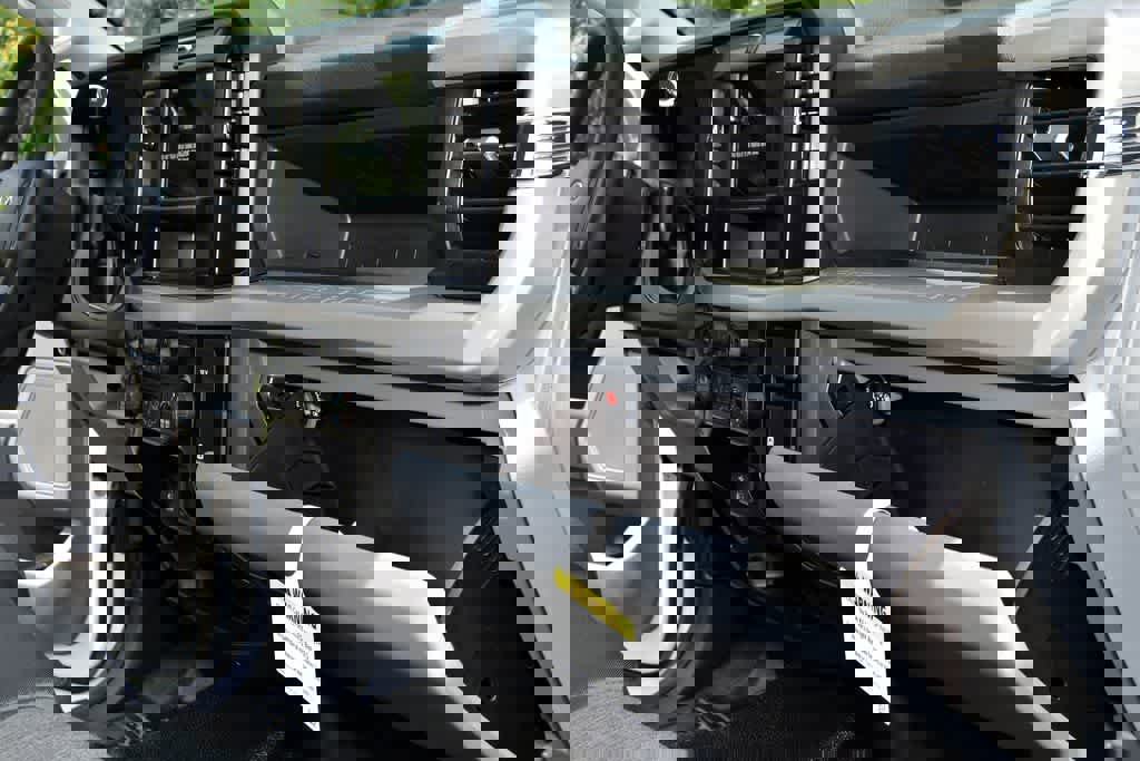 New 2025 Ford F350 XL w/ XL Chrome Package image 30