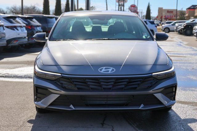 New 2026 Hyundai Elantra Sport image 2