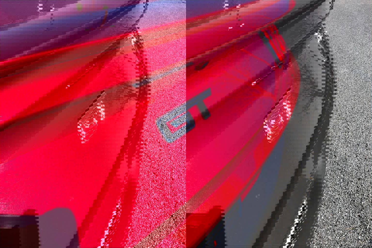 Used 2024 Ford Mustang GT Premium image 28