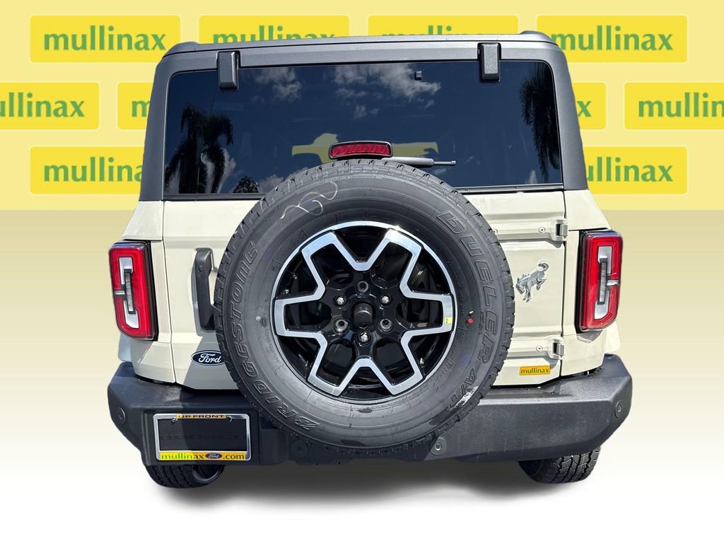 New 2026 Ford Bronco Outer Banks image 14