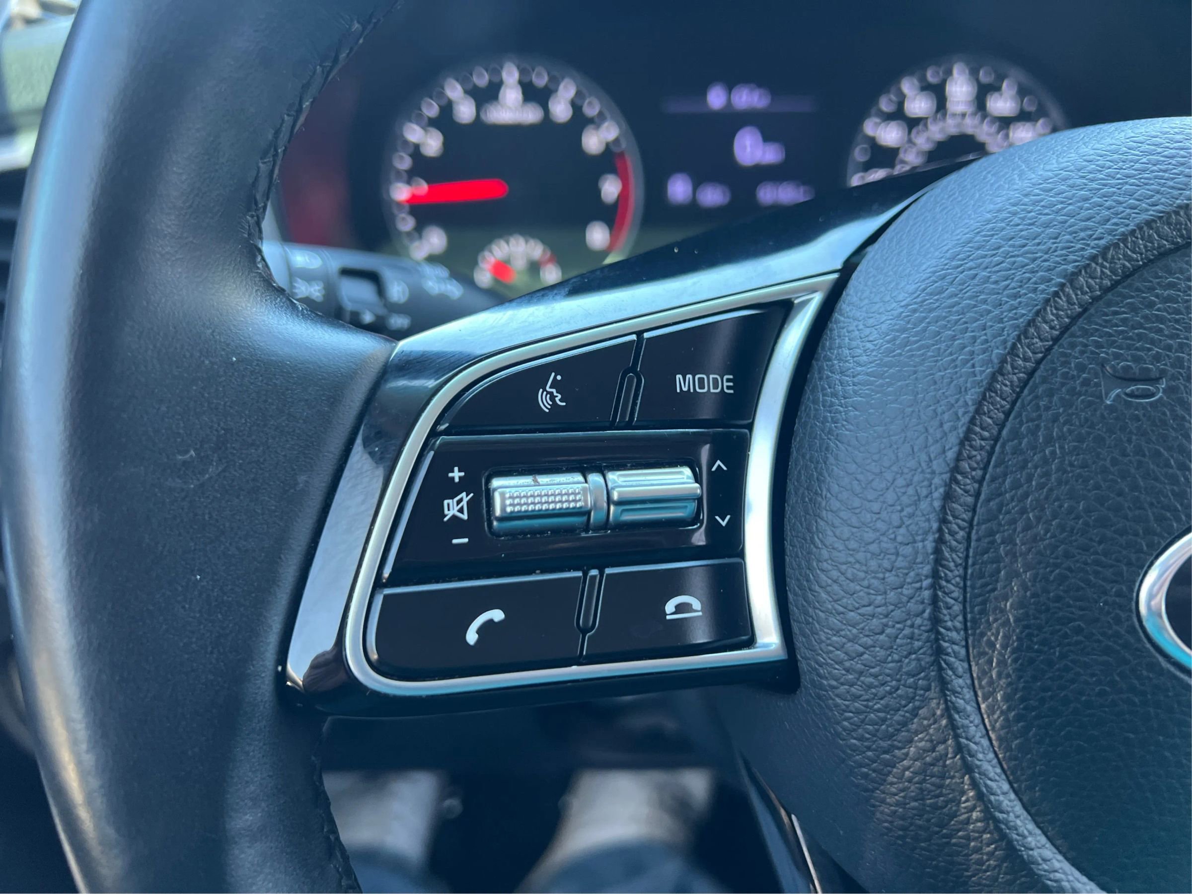 Used 2021 Kia Seltos EX image 29