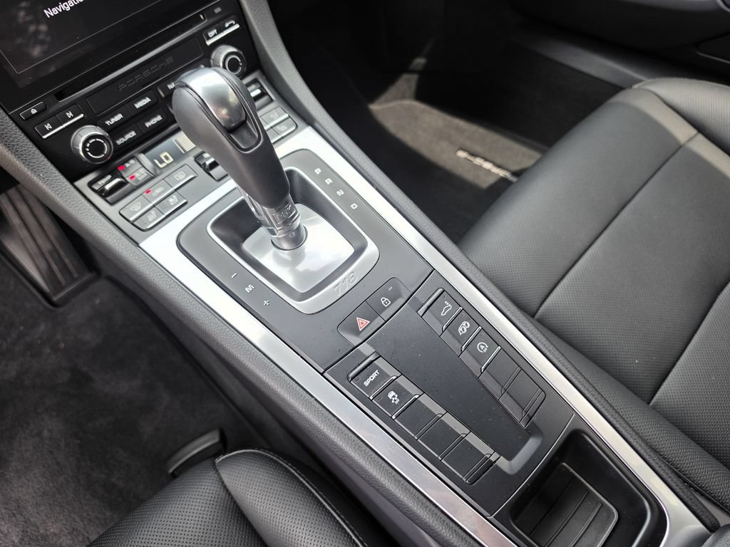 Certified 2024 Porsche 718 Cayman RWD image 18