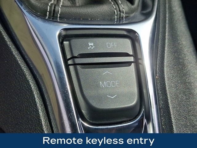 Used 2022 Chevrolet Camaro LT image 14