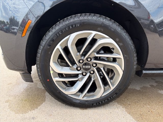 New 2026 Lincoln Navigator Reserve AWD/4WD image 13