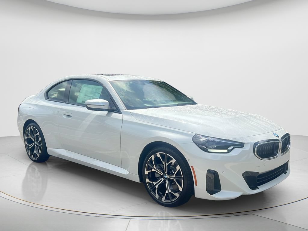 New 2026 BMW 230i xDrive Coupe w/ Convenience Package AWD/4WD image 3