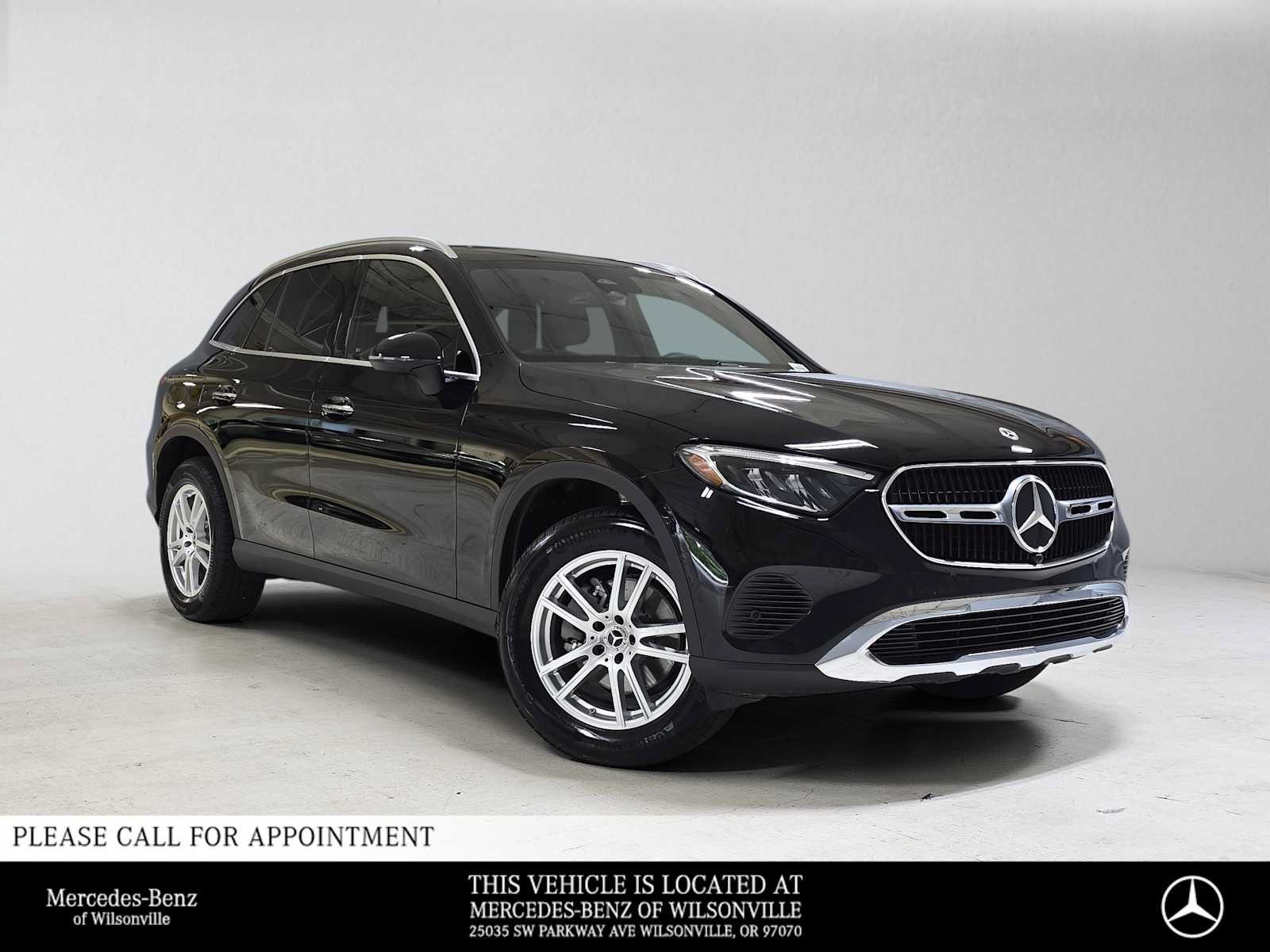 Used 2026 Mercedes-Benz GLC 300 4MATIC image 1