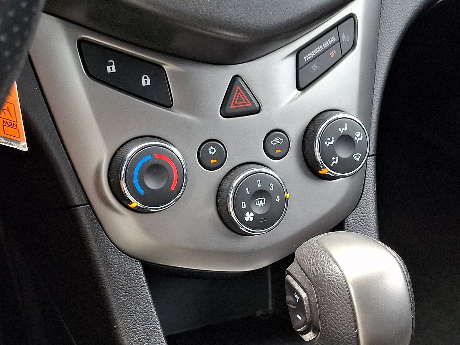 Used 2015 Chevrolet Sonic LT FWD image 17