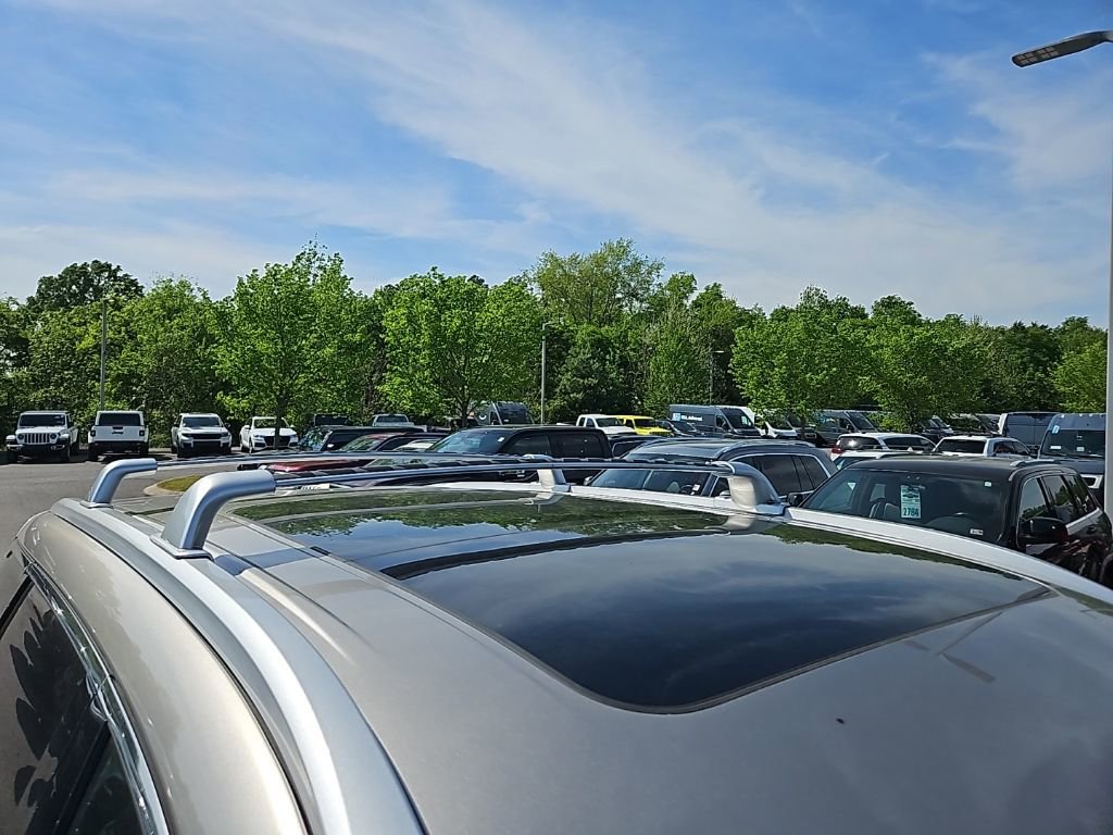 Used 2023 INFINITI QX60 Sensory w/ Cargo Package image 9