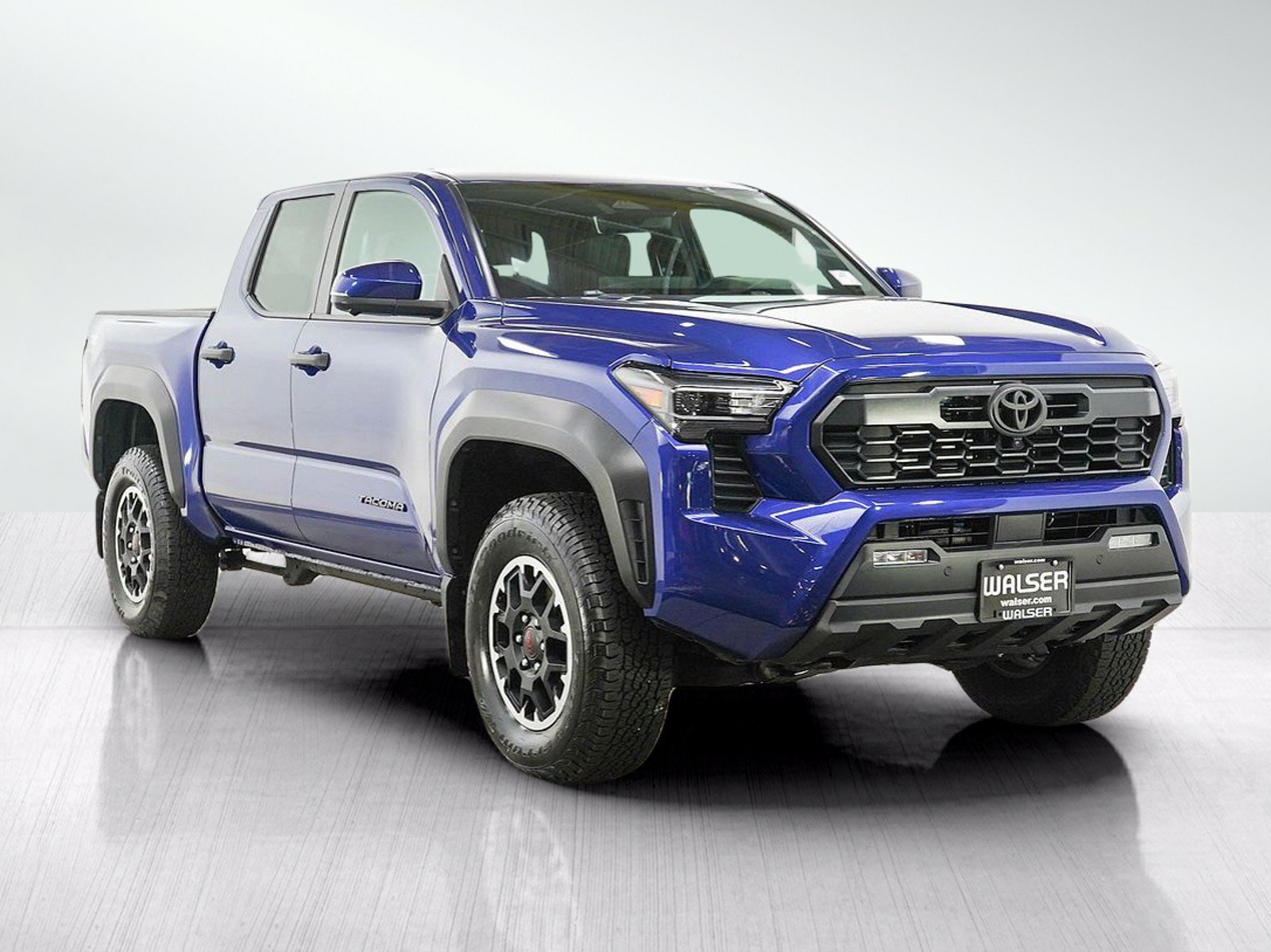 Used 2025 Toyota Tacoma TRD Off-Road w/ TRD Off Road Premium Package AWD/4WD image 7